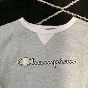 Vintage champion, crewneck sweatshirt women’s medium